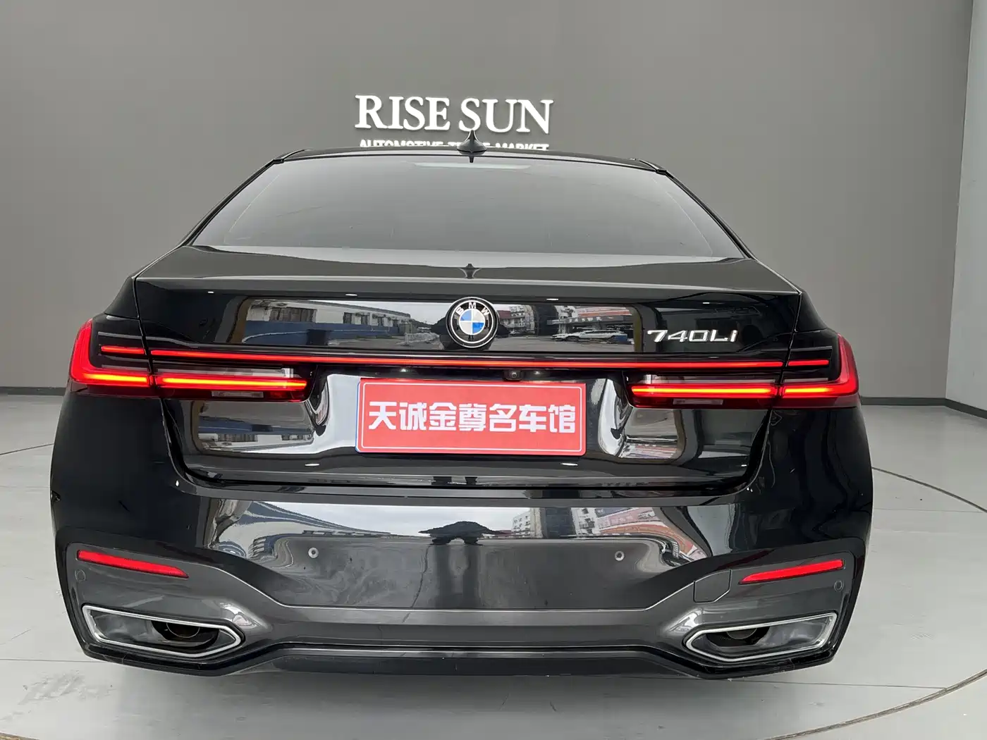 BMW 7 Series 2021 Model 730Li M Sport Package фото 35