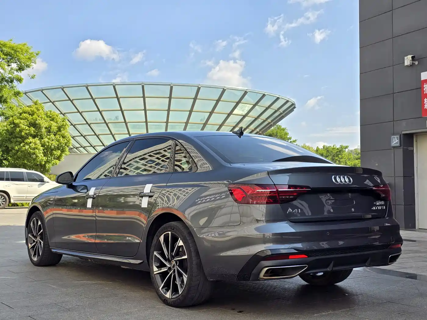 AUDI A4L