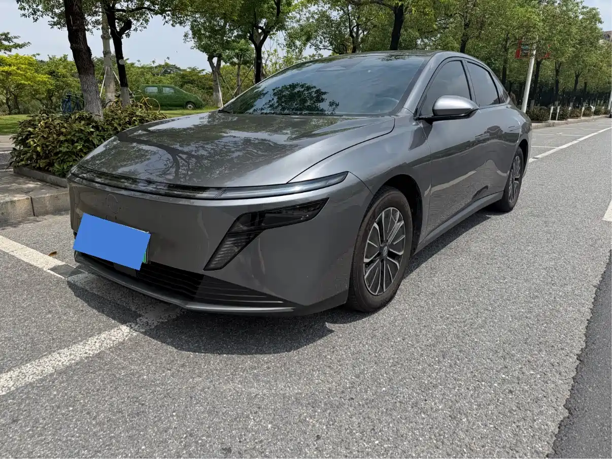 Nissan N6 2025 Low Configuration фото 2