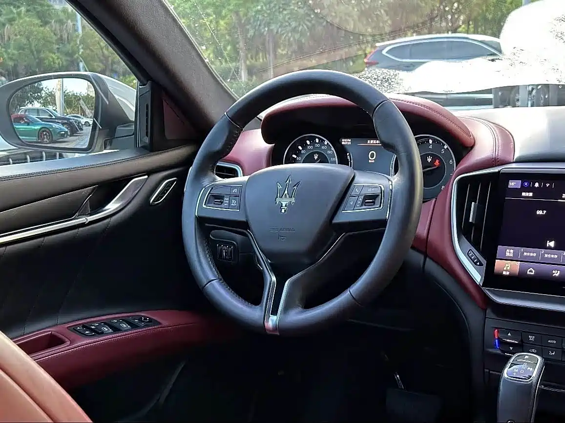 Maserati Ghibli 2021 2.0T Edge Edition фото 6
