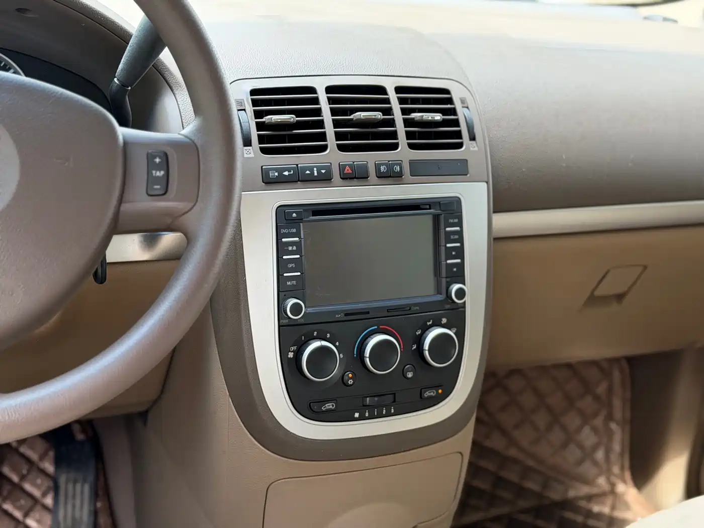 Buick GL8 2014 2.4L Classic Edition фото 16