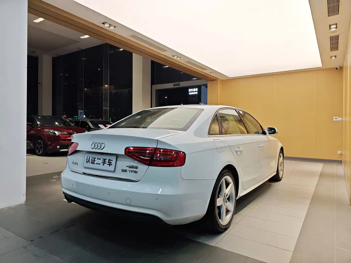 Audi A4L 2013 35 TFSI Automatic Standard фото 28