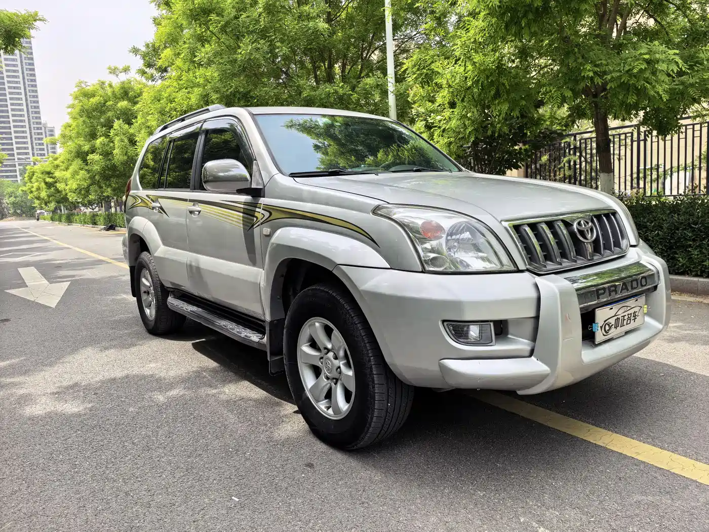 Toyota Prado (Import) фото 2