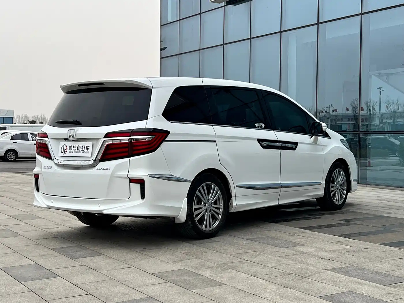 Honda Elysion 2016 2016 2.4L Luxury Edition