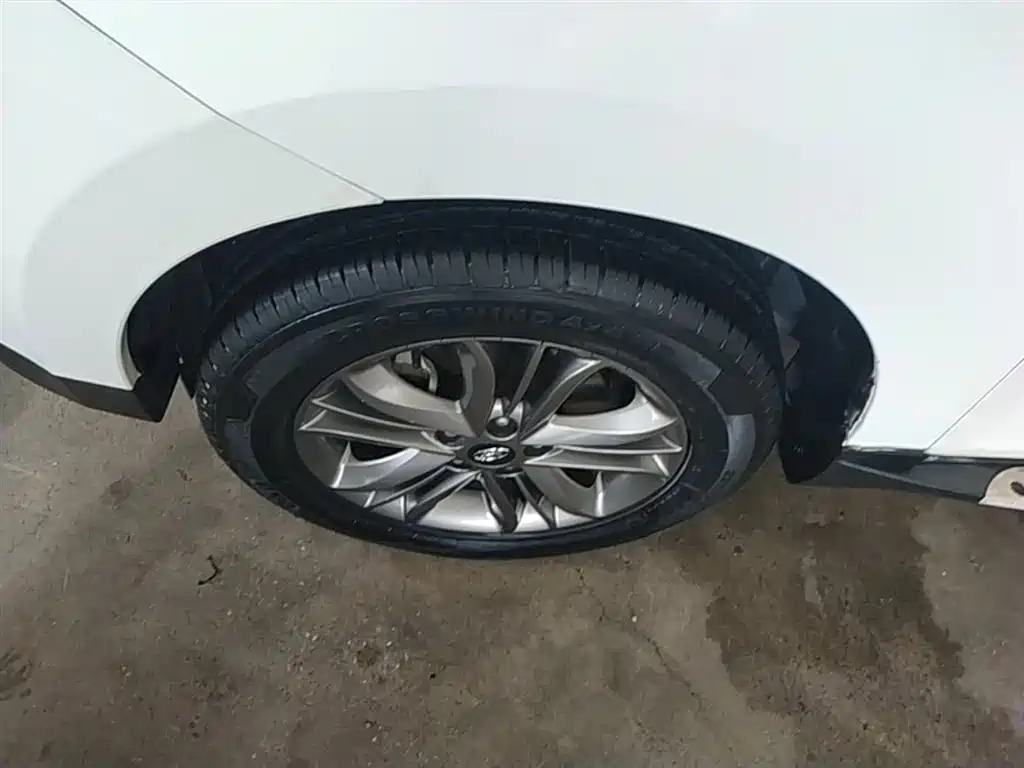 Hyundai Beijing Hyundai ix35 2015 2.0L Automatic 2WD Smart Type China IV фото 23
