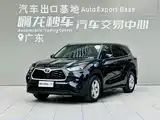 Фото 1 - Toyota Highlander