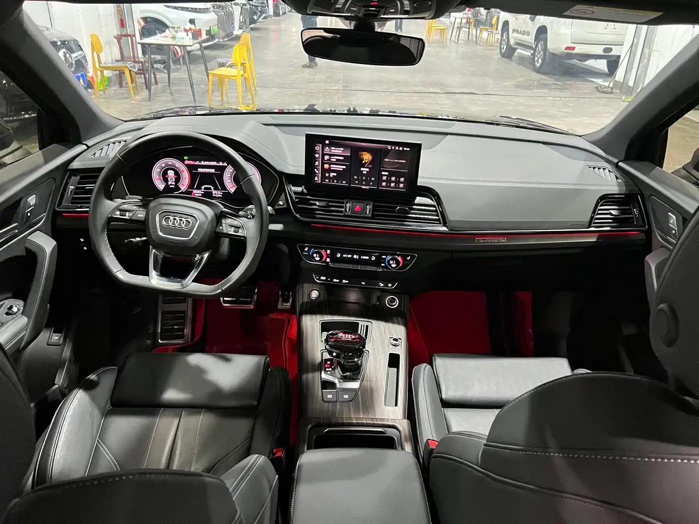 Audi Q5L 2023 40T Luxury Dynamic фото 9