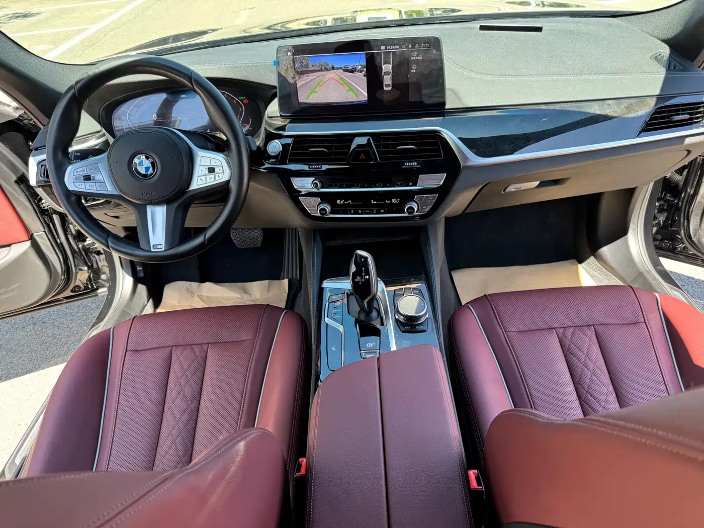 BMW 5 Series 2022 Model Second Facelift 525Li Luxury Package фото 14