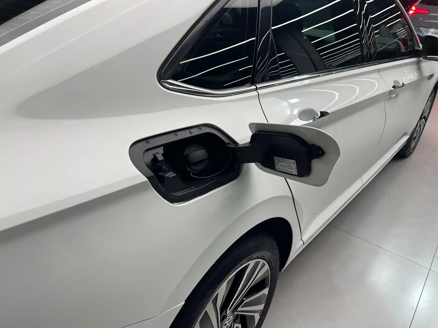 Volkswagen Sagitar 2021 280TSI DSG Luxury Smart Connect фото 30