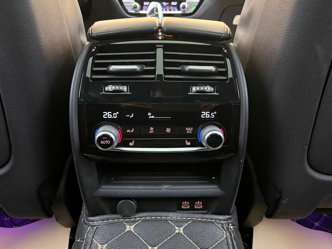 BMW 6 Series GT 2021 630i M Sport Grand Tourer Edition фото 32