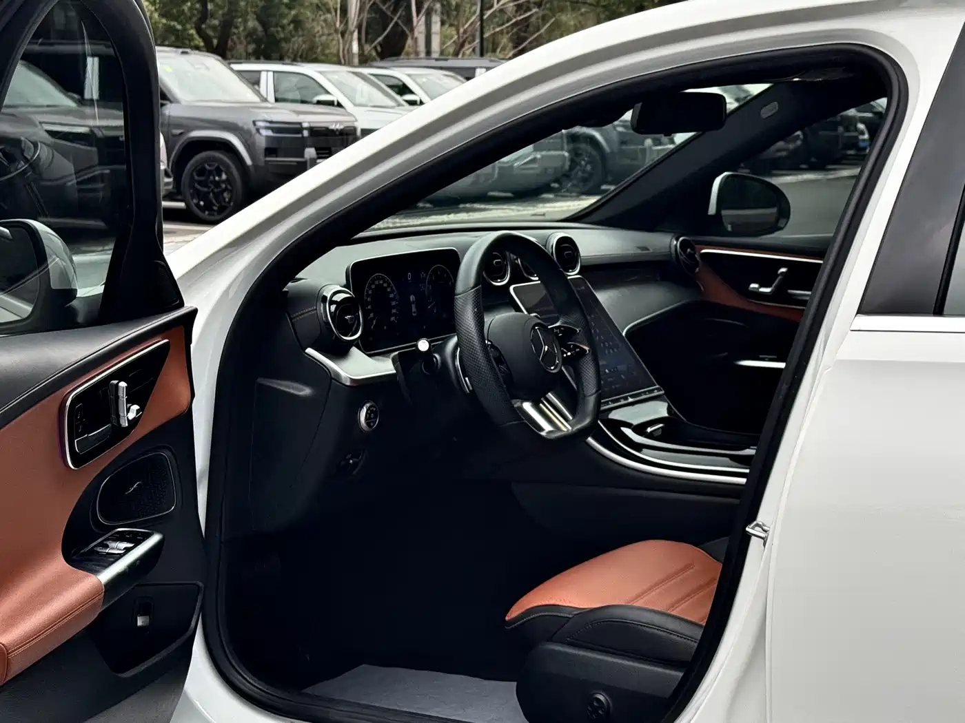 Mercedes-Benz C-Class 2023 C 200 L Sport фото 6