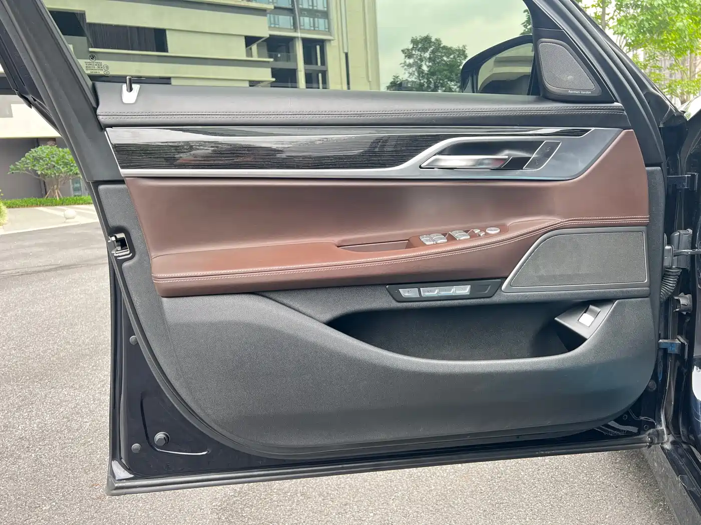 BMW 7 Series 2018 740Li Leading Type M Sport Package фото 49