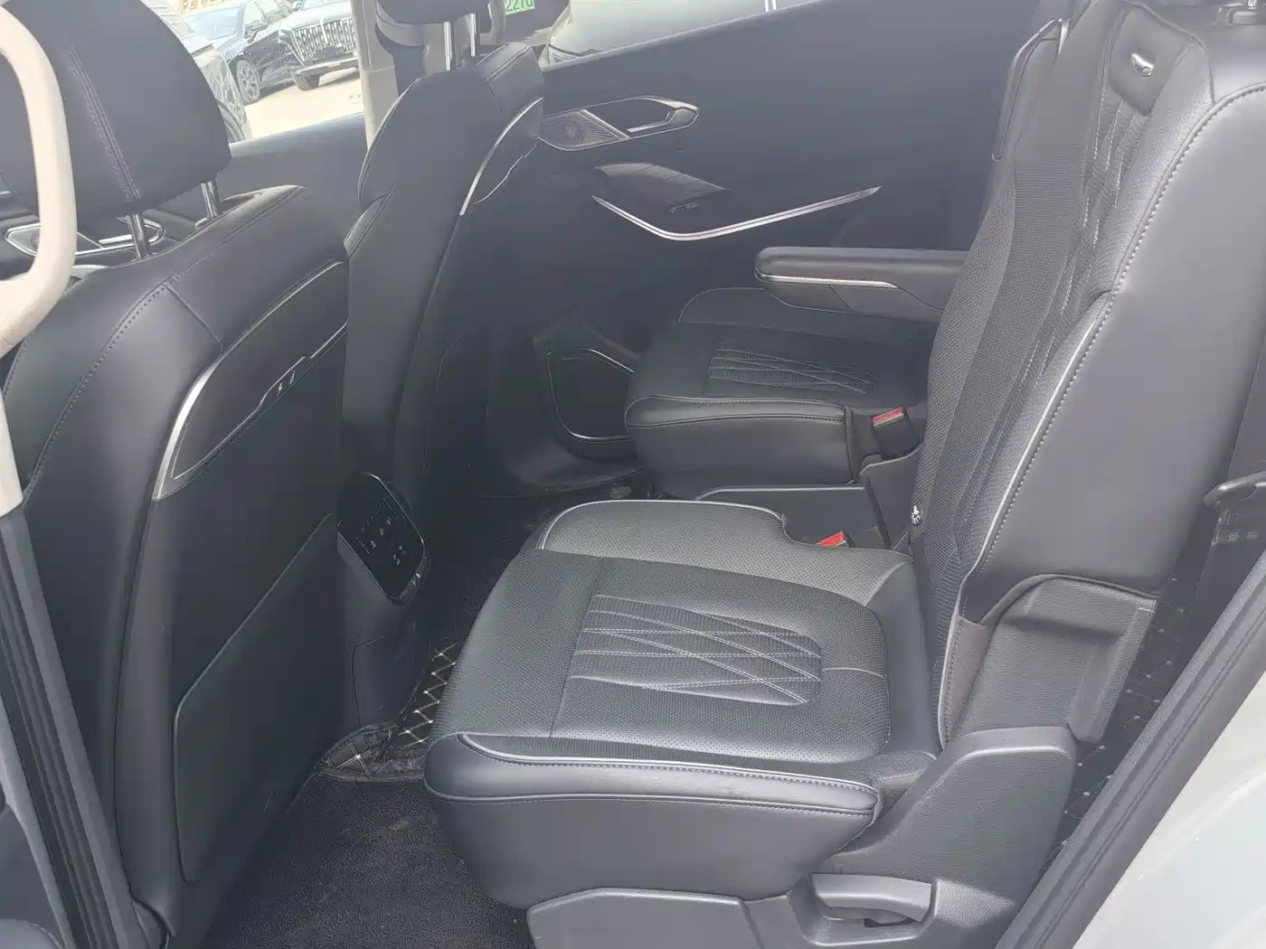 Hongqi HS7 PHEV 2024 2024 2.0T PHEV AWD Flagship 6-Seater