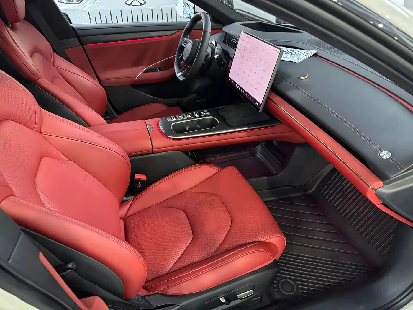 Xiaomi Auto Xiaomi SU7 2024 AWD Extended Range Advanced Smart Driving Max Edition фото 10