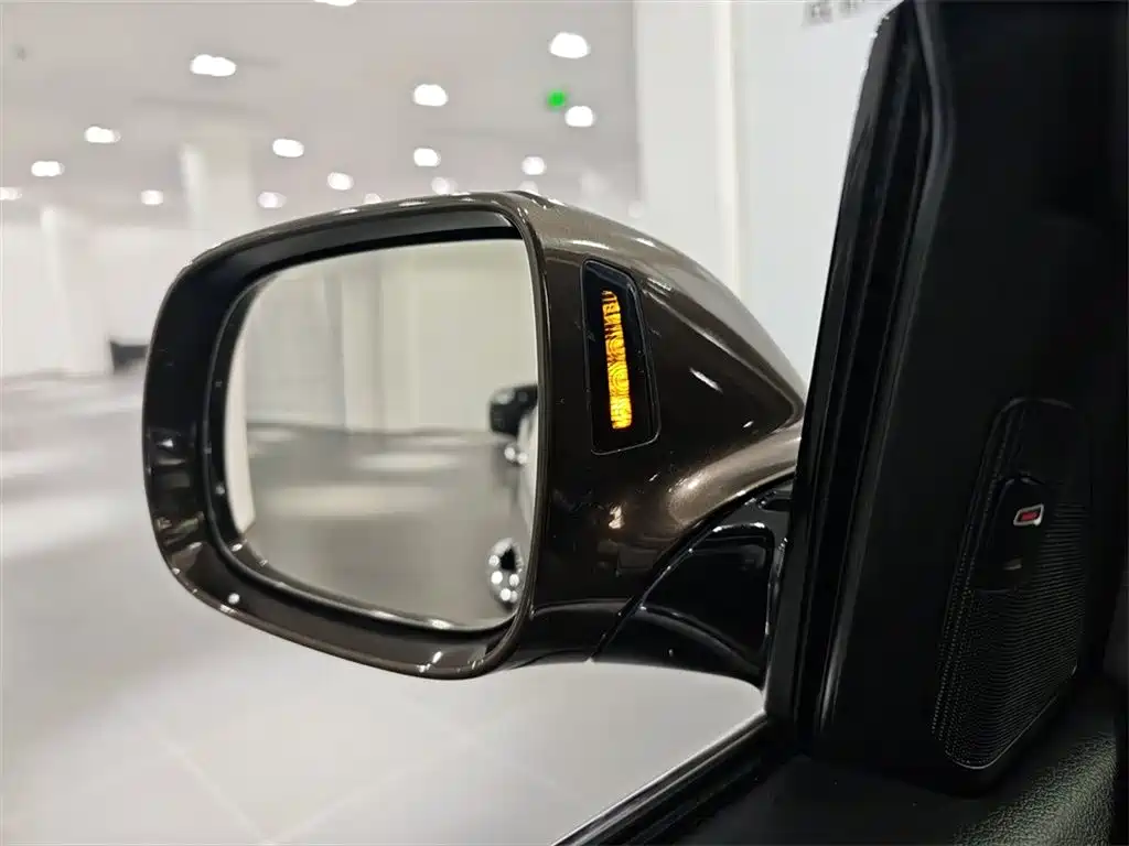 Audi Q5 2018 2017 Plus 40 TFSI Technology