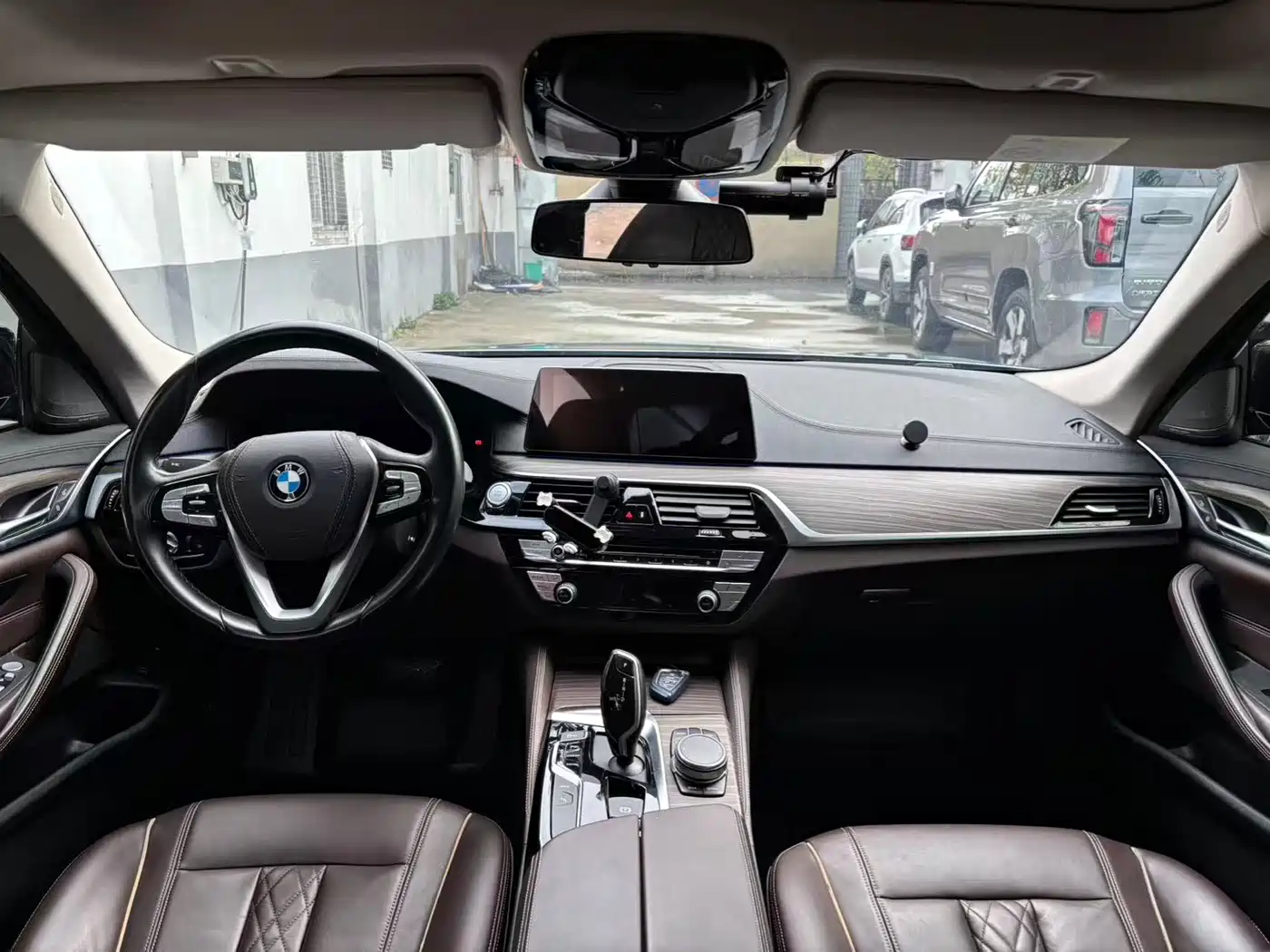 BMW 5 SERIES NEW ENERGY