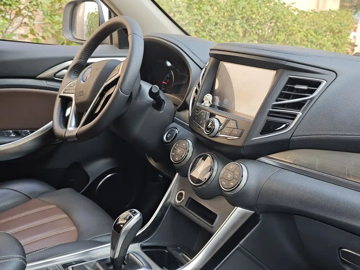 BYD Song New Energy 2017 Song DM 1.5TID Full-time 4WD Luxury фото 12