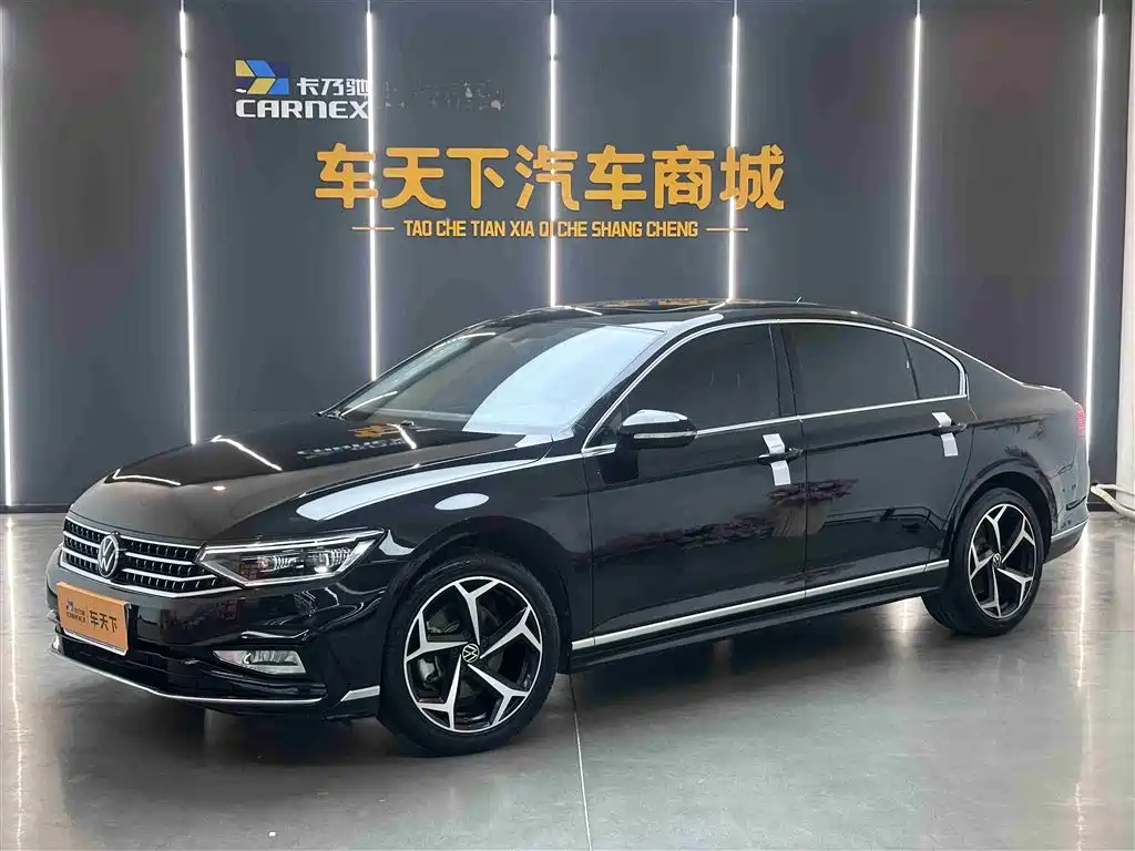Volkswagen Magotan 2024 2 Million Units Public Sharing Edition 330TSI DSG Luxury