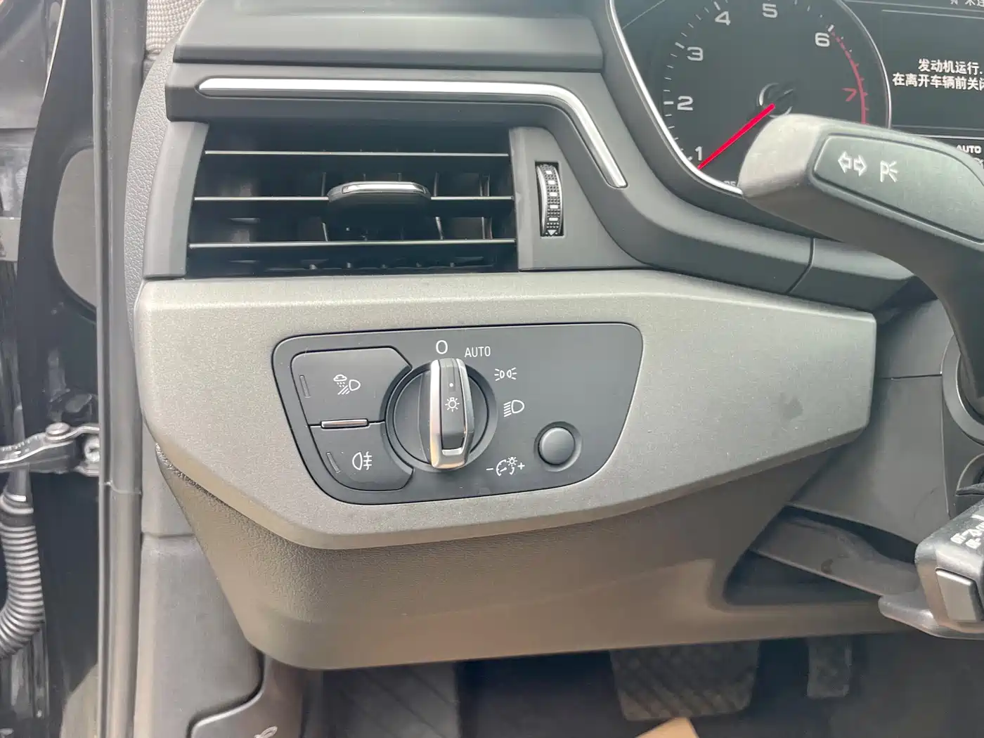 Audi A4L 2019 40 TFSI Progressive (China VI) фото 9