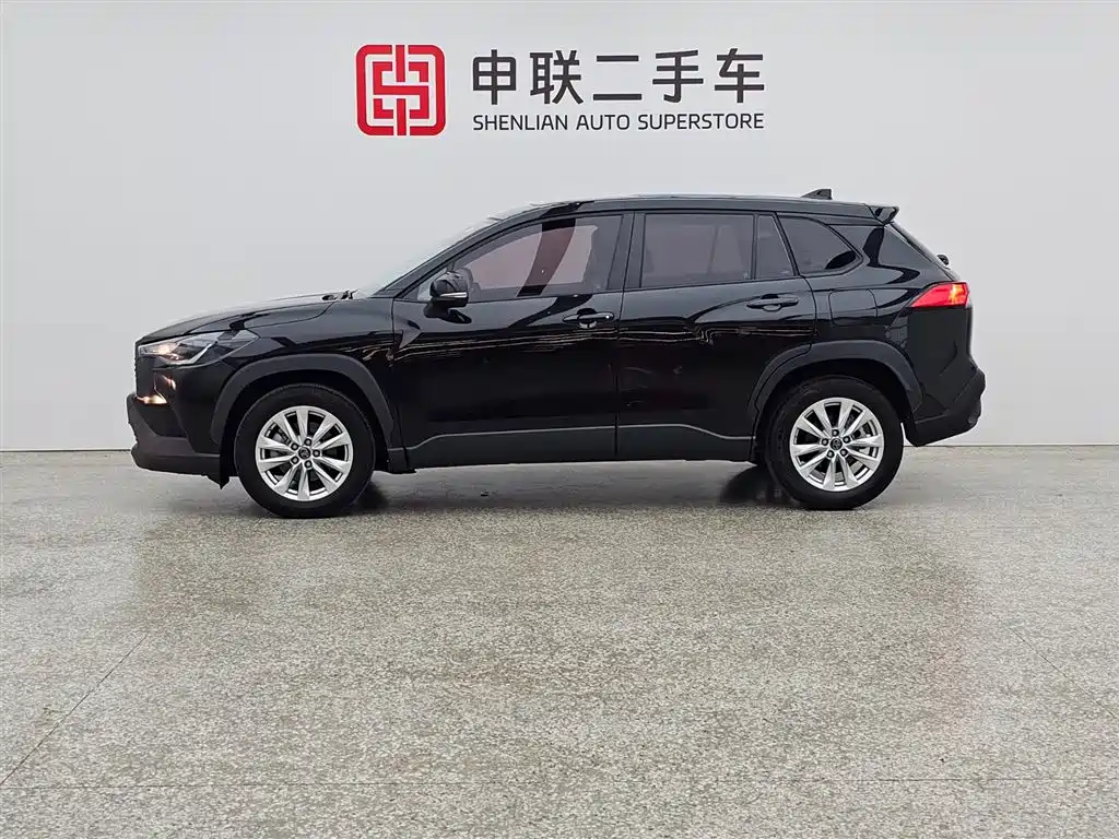 Toyota Corolla Cross 2023 2.0L Elite Edition фото 4