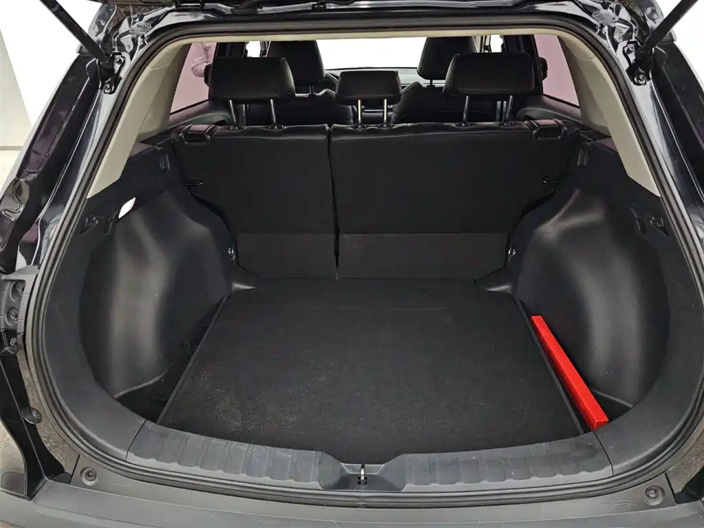 Toyota Corolla Cross 2023 2.0L Elite Edition фото 16