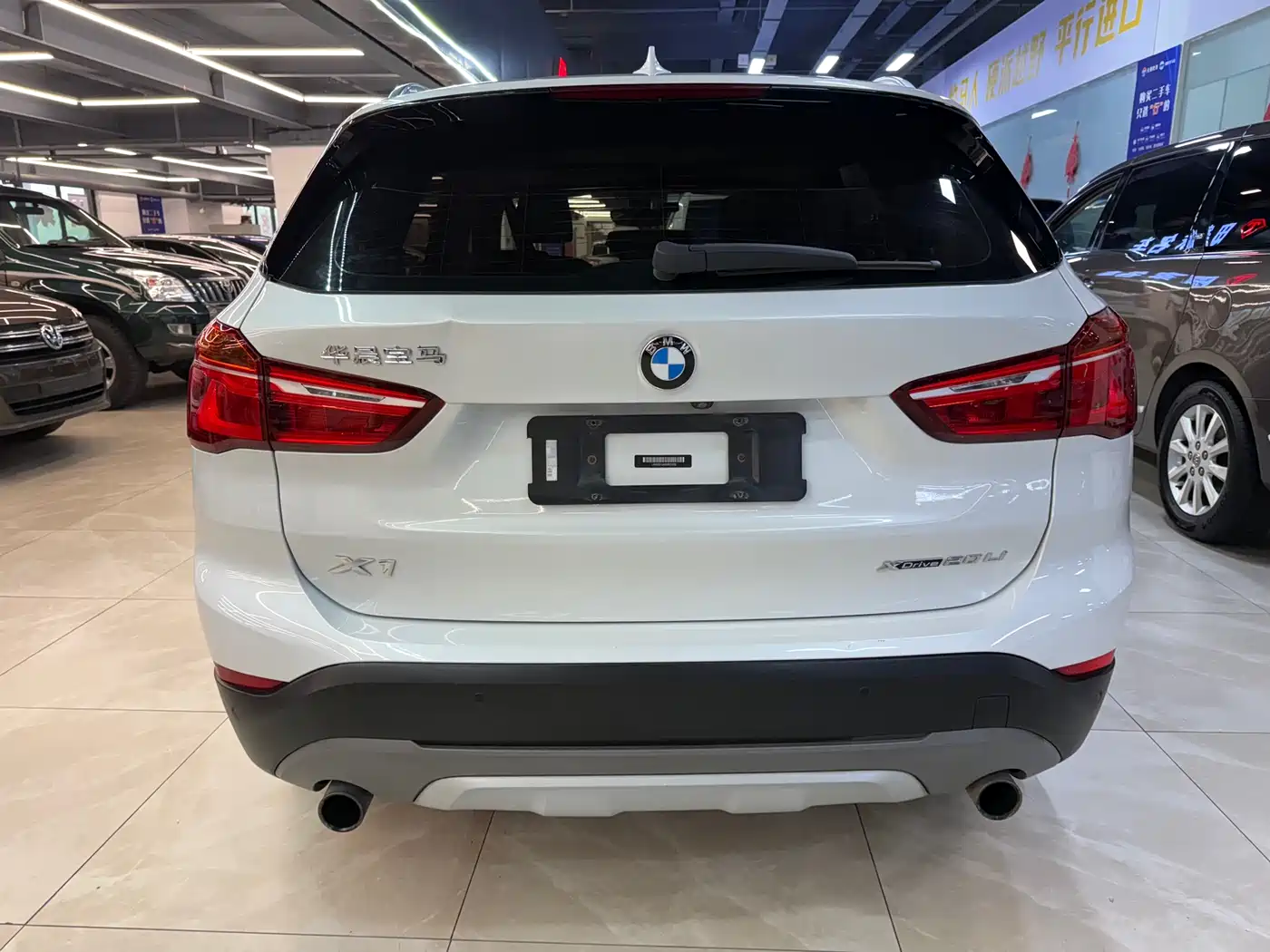 BMW X1 2019 xDrive20Li Premium Model фото 8