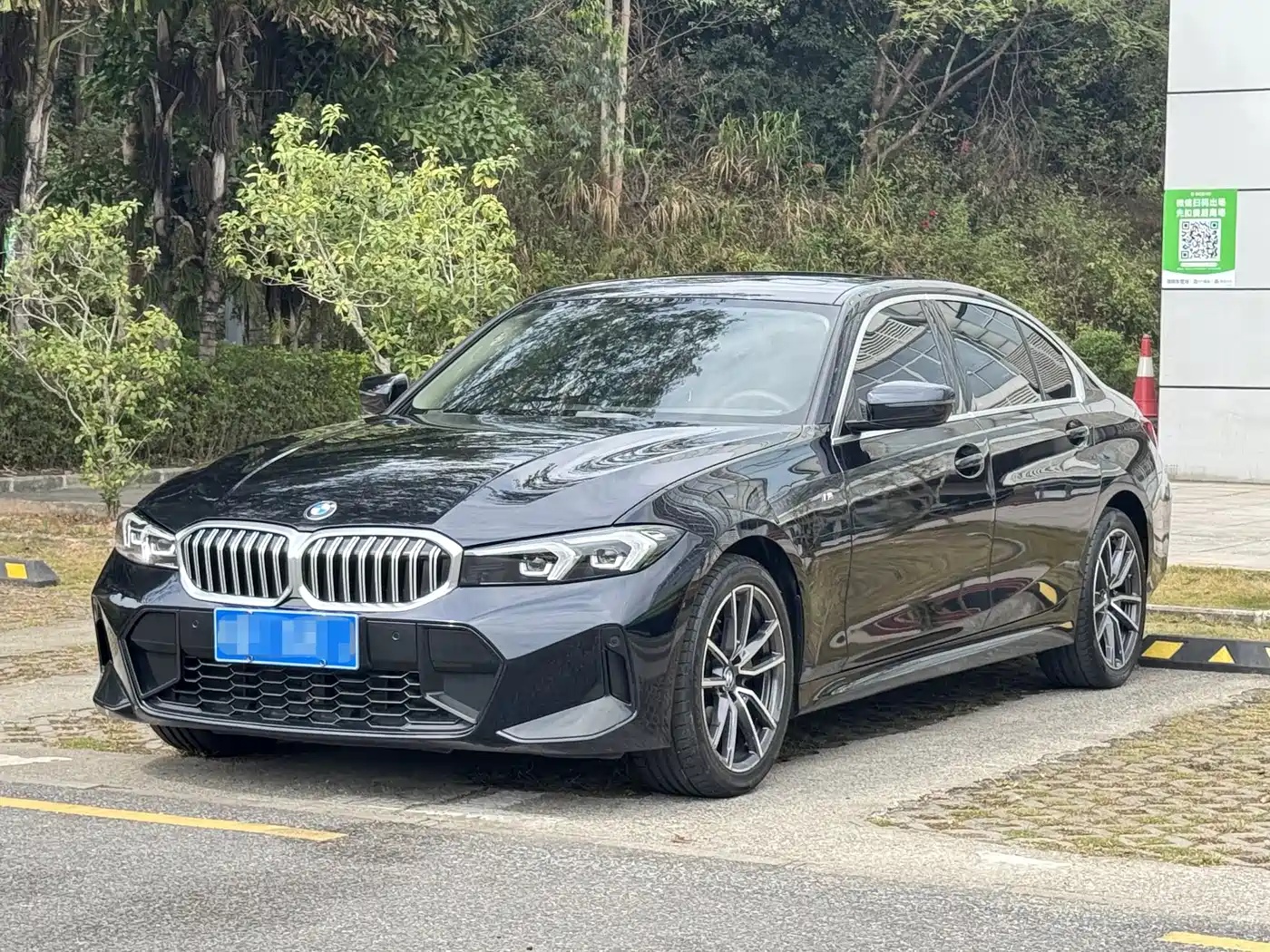 BMW 3 Series 2023 320Li M Sport Package фото 3