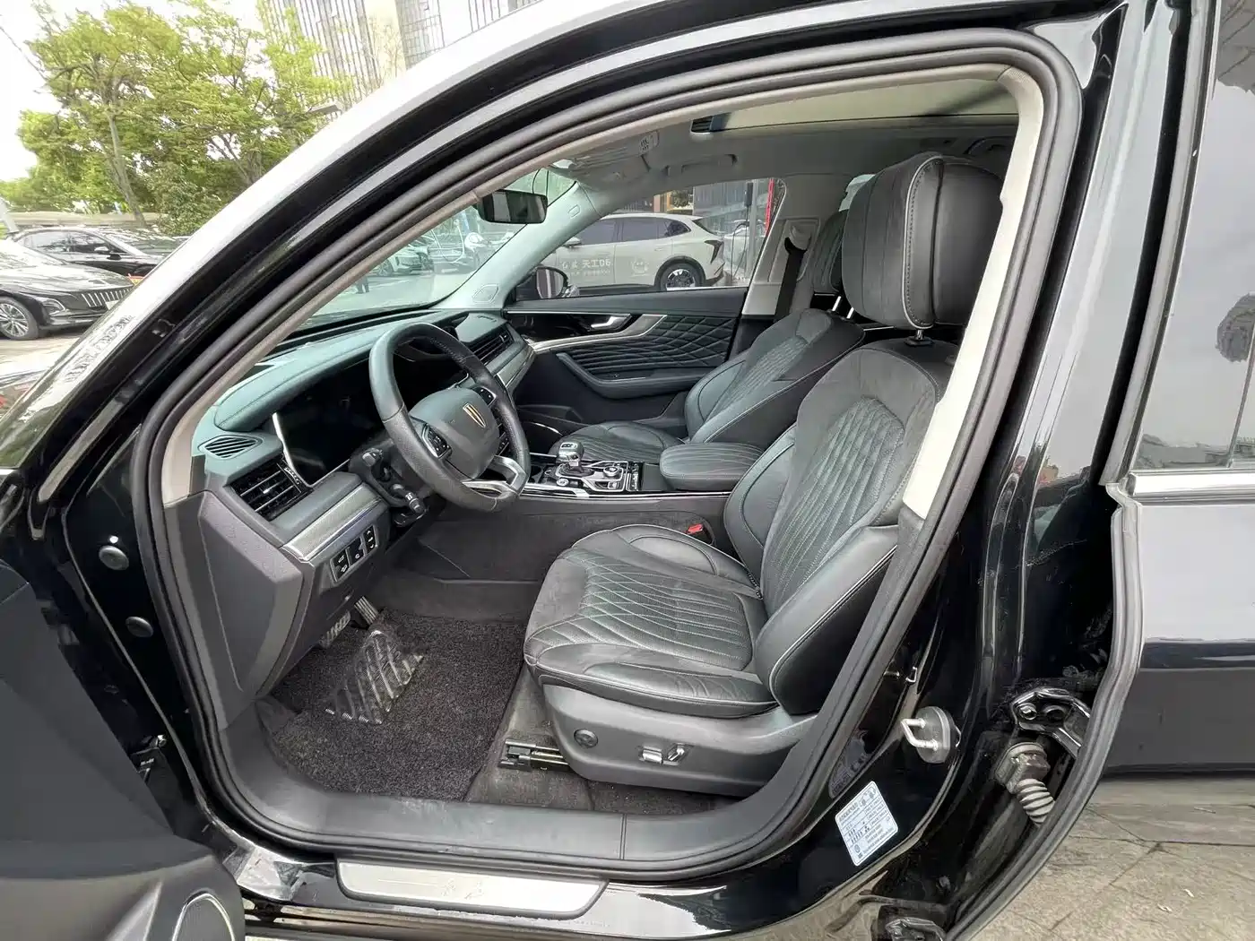 Hongqi HS5 2022 2.0T Smart Connect Premium Edition фото 7
