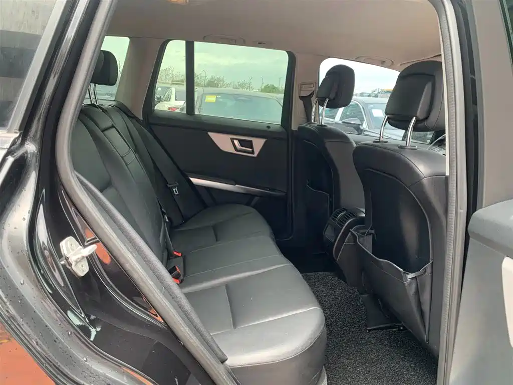 Mercedes-Benz GLK-Class 2013 GLK 300 4MATIC Dynamic фото 8