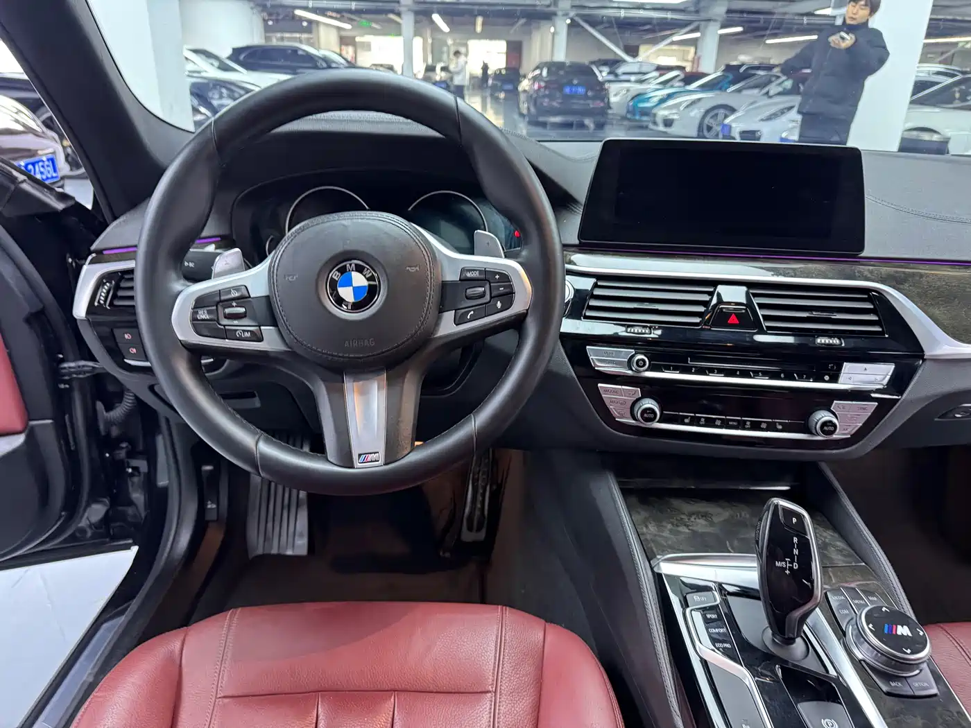 BMW 5 Series 2018 530Li Leading M Sport Package фото 9