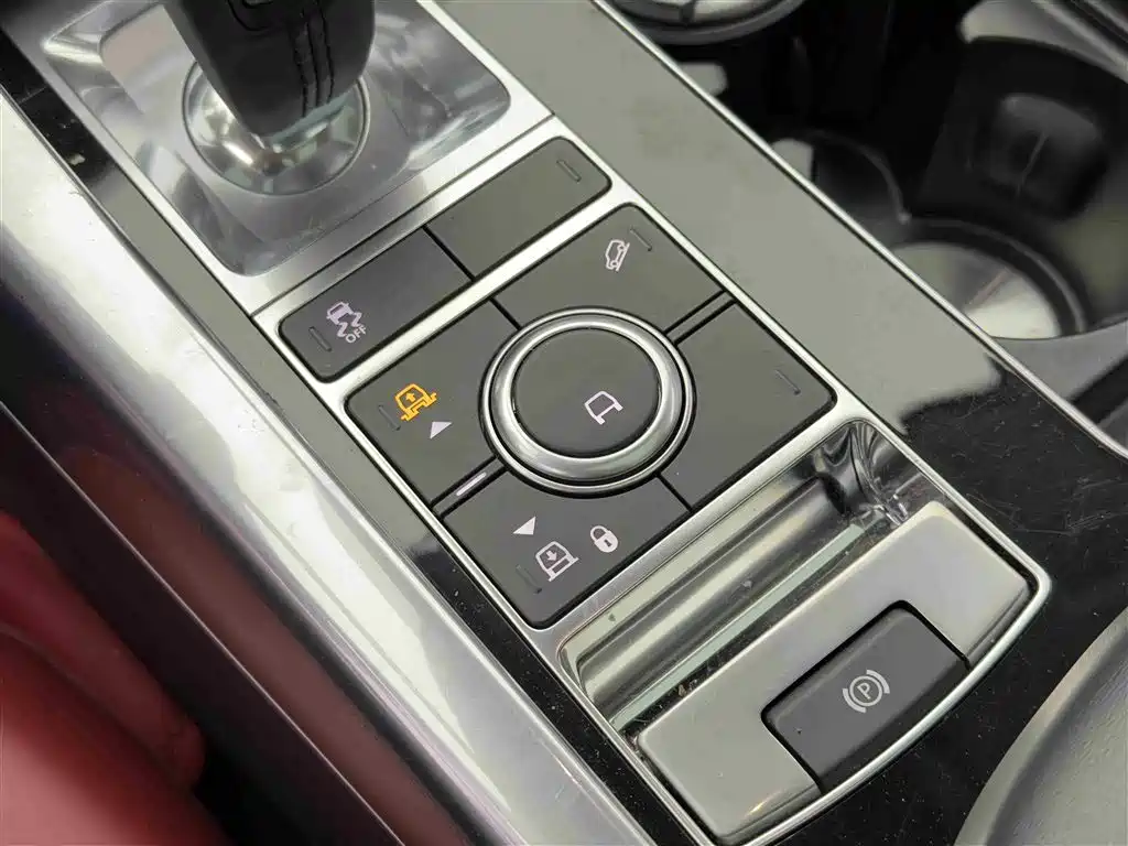 Land Rover Range Rover Sport 2019 3.0 SC V6 Fashion Genesis Edition DYNAMIC фото 16