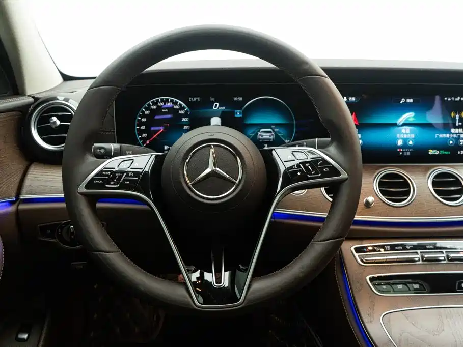  E CLASS