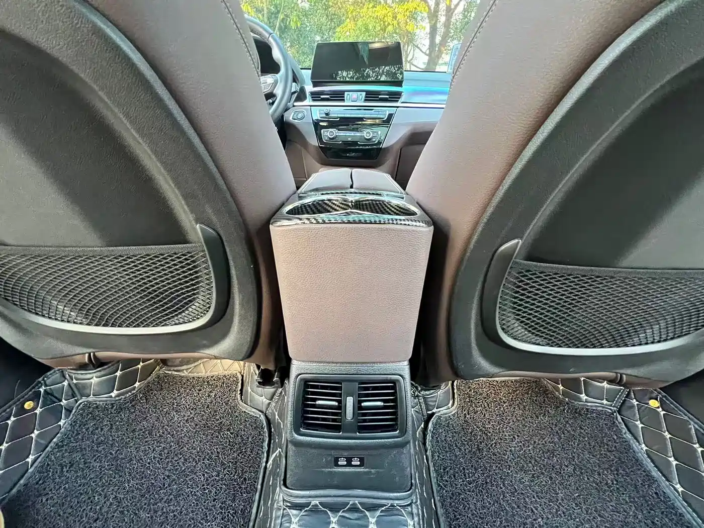 BMW X1 2022 sDrive25Li Leading фото 11