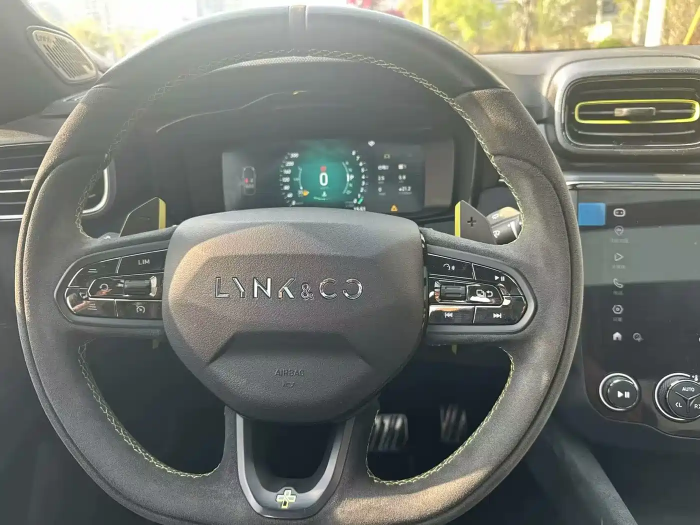 Lynk & Co 03 2020 03+ 2.0TD Auto Wind Master Edition фото 13