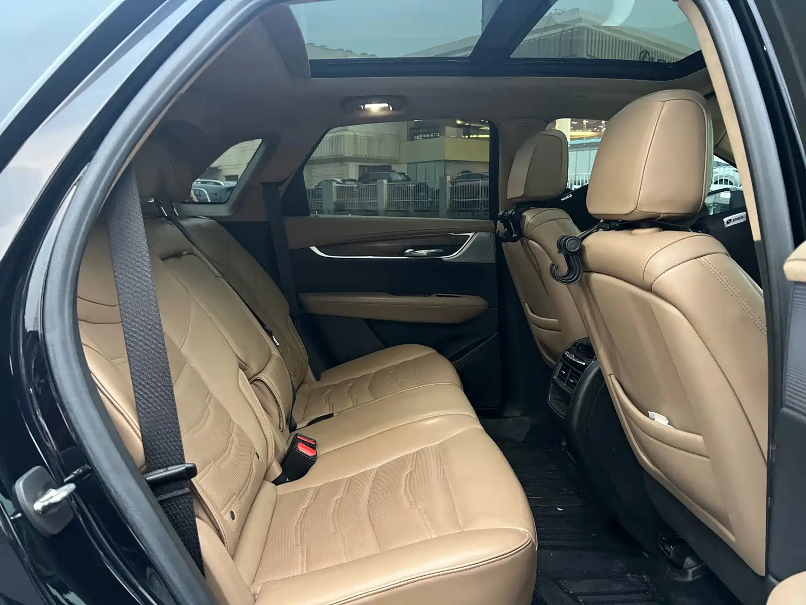 Фото 16 - Cadillac XT5