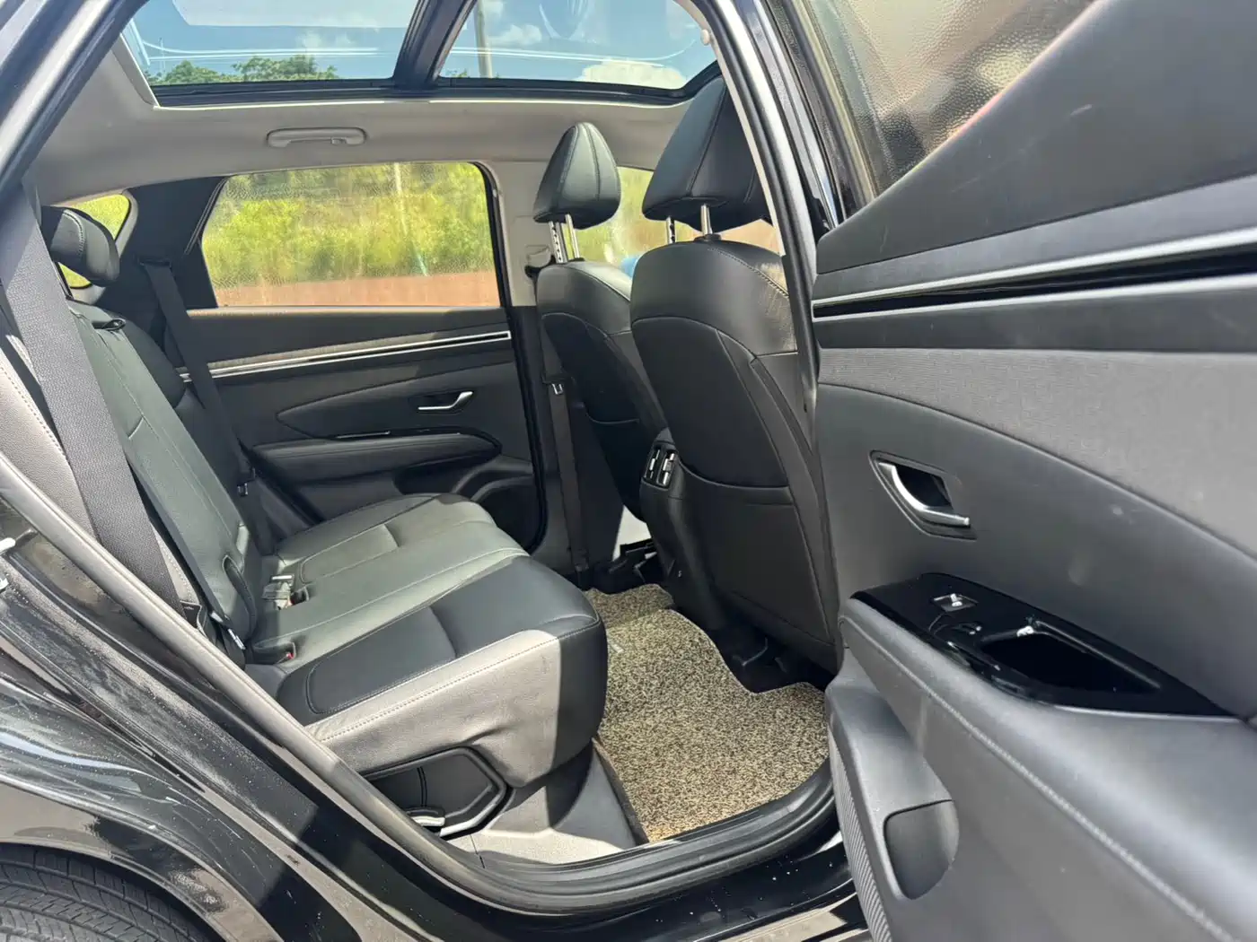 Hyundai Tucson 2023 Tucson L 1.5T Automatic 2WD LUX Premium Edition фото 11
