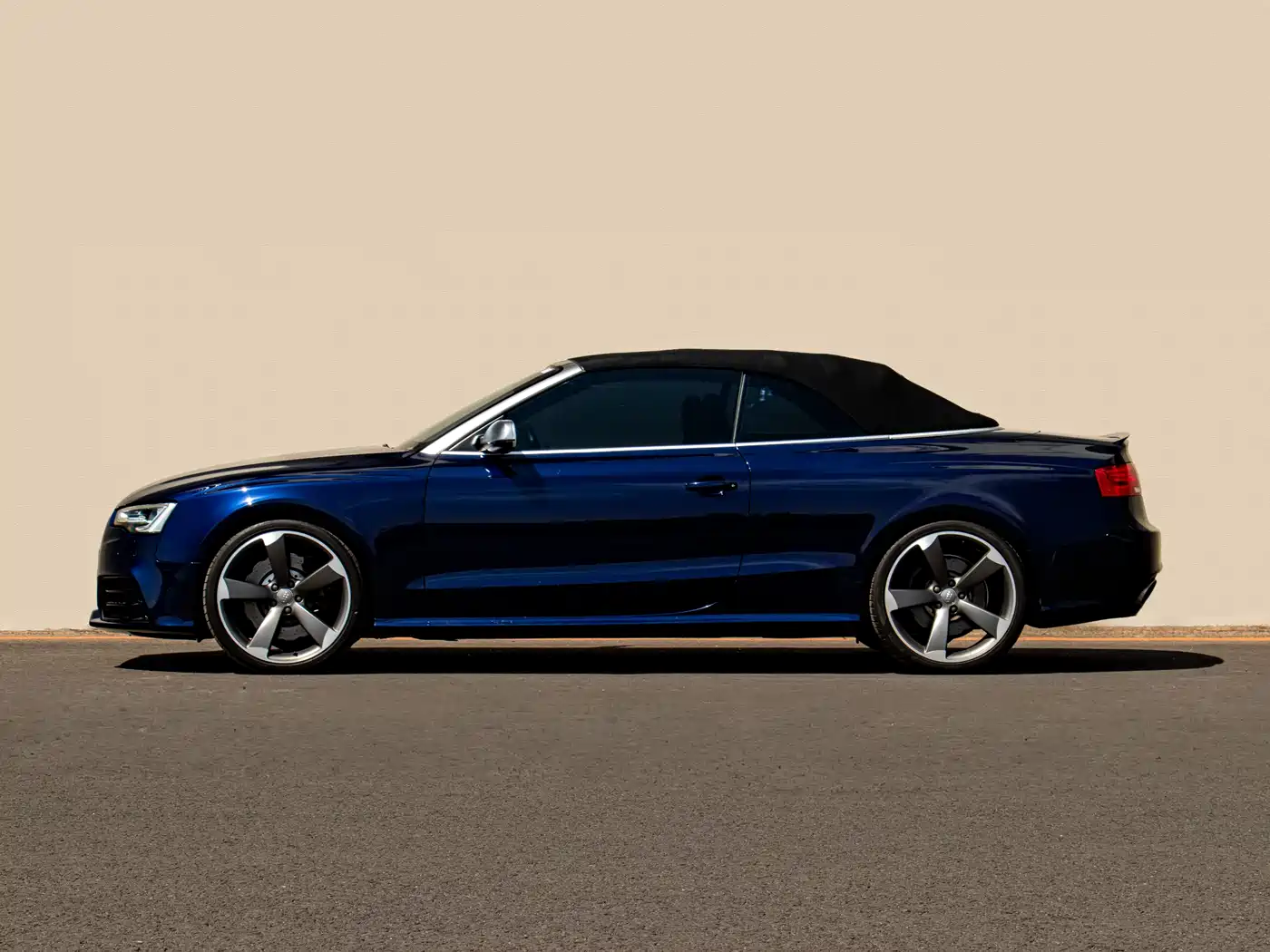 Audi RS 5 2013 RS 5 Cabriolet фото 3