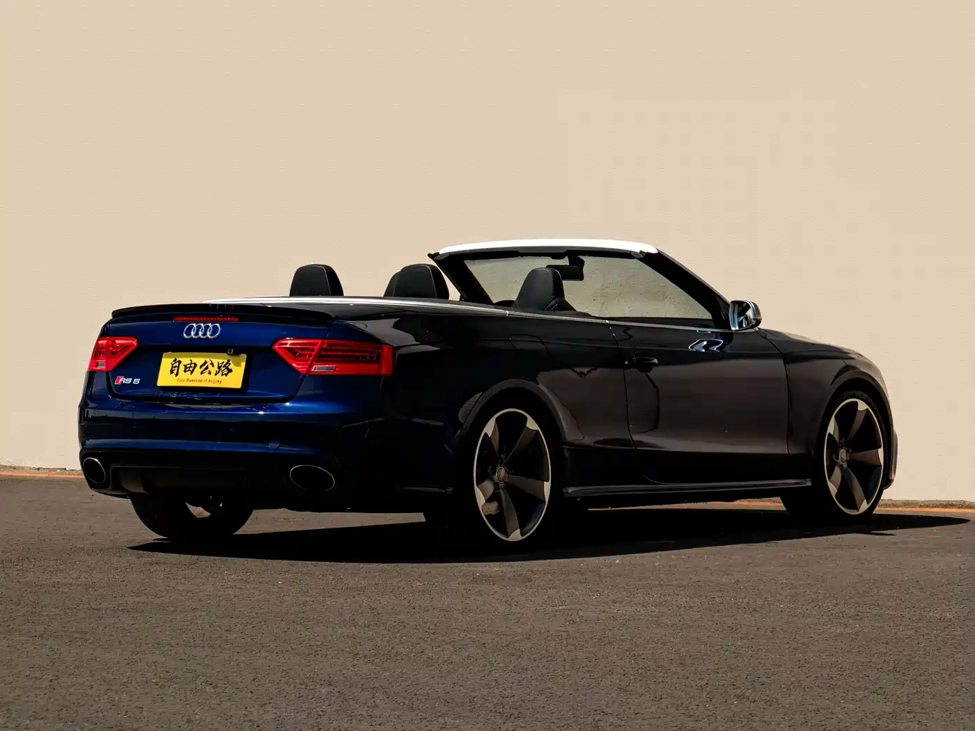 Audi RS 5 2013 RS 5 Cabriolet фото 13