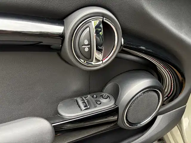 MINI 2018 1.5T COOPER Racing Edition — фото 5