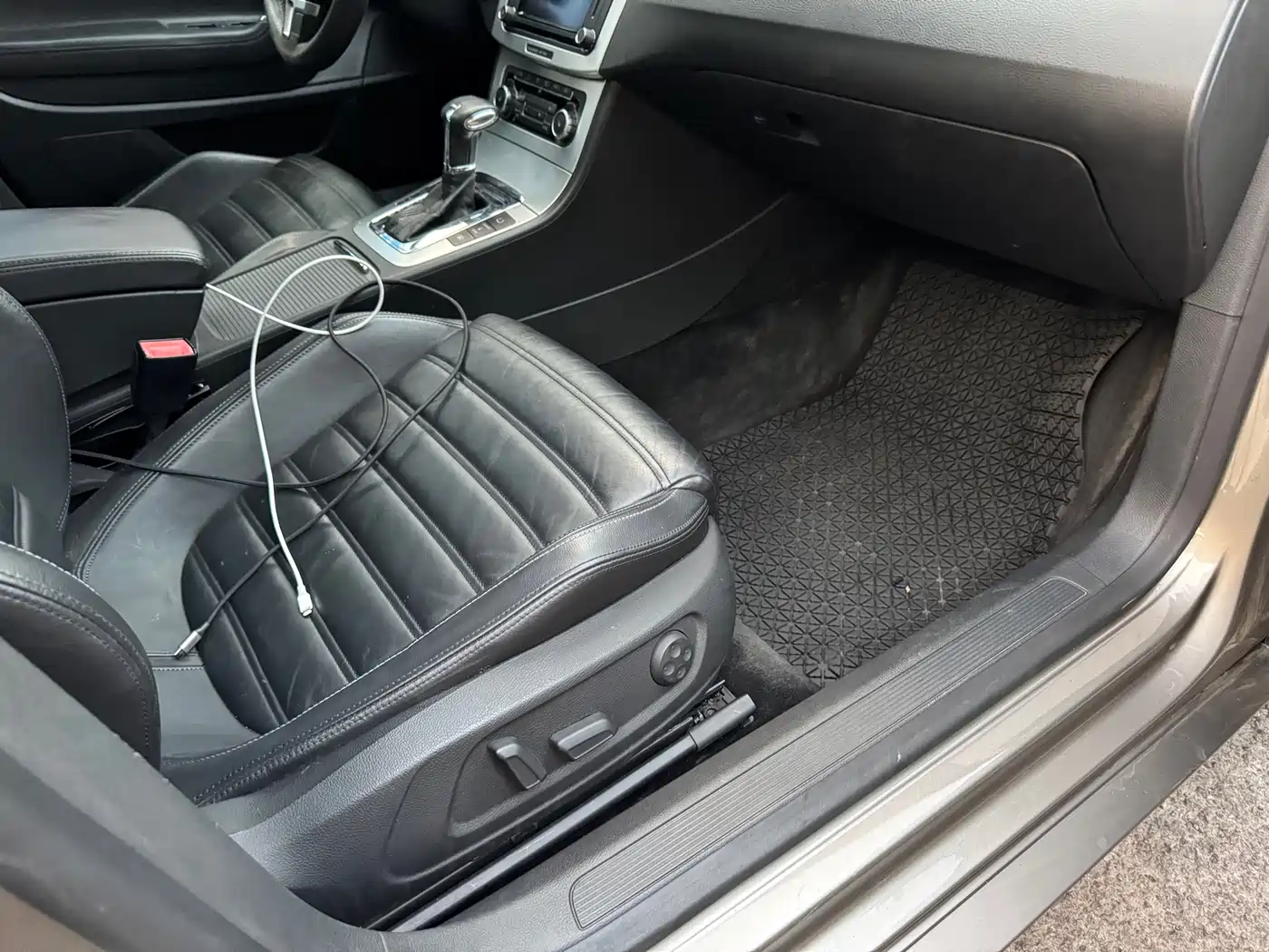 Volkswagen CC 2009 3.6FSI Top Edition фото 20