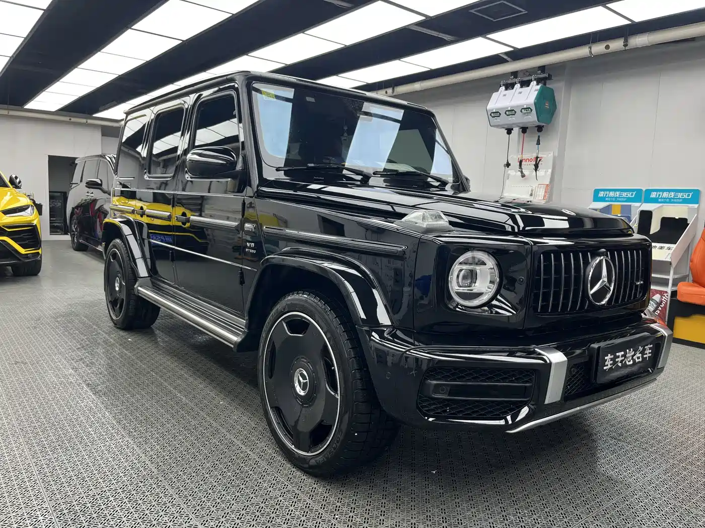MERCEDES-BENZ G-CLASS AMG