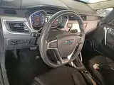 Фото 11 - Geely Vision X3