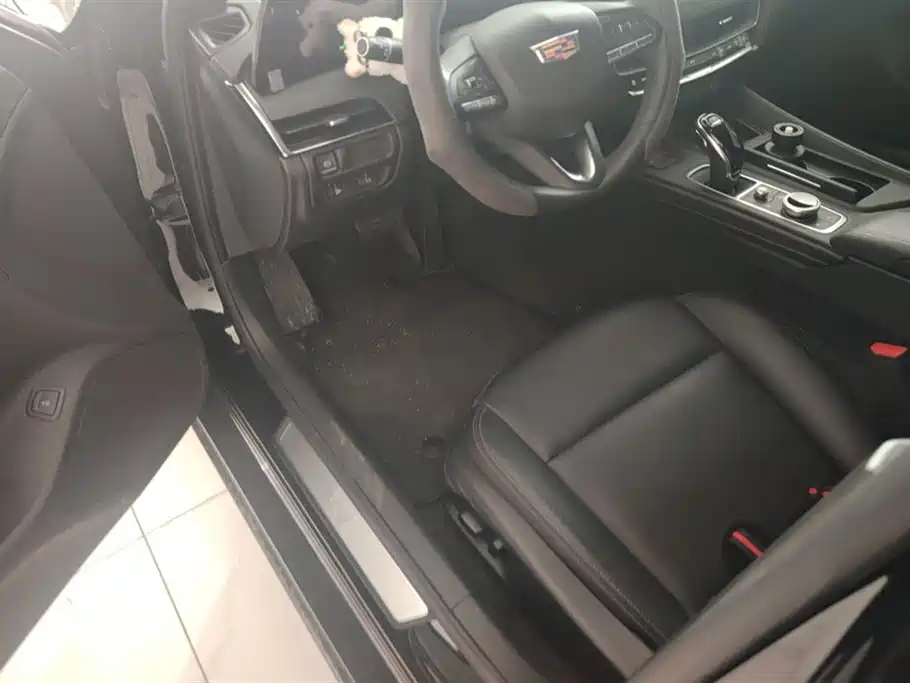 Cadillac CT5 2024 28T Luxury Model фото 9