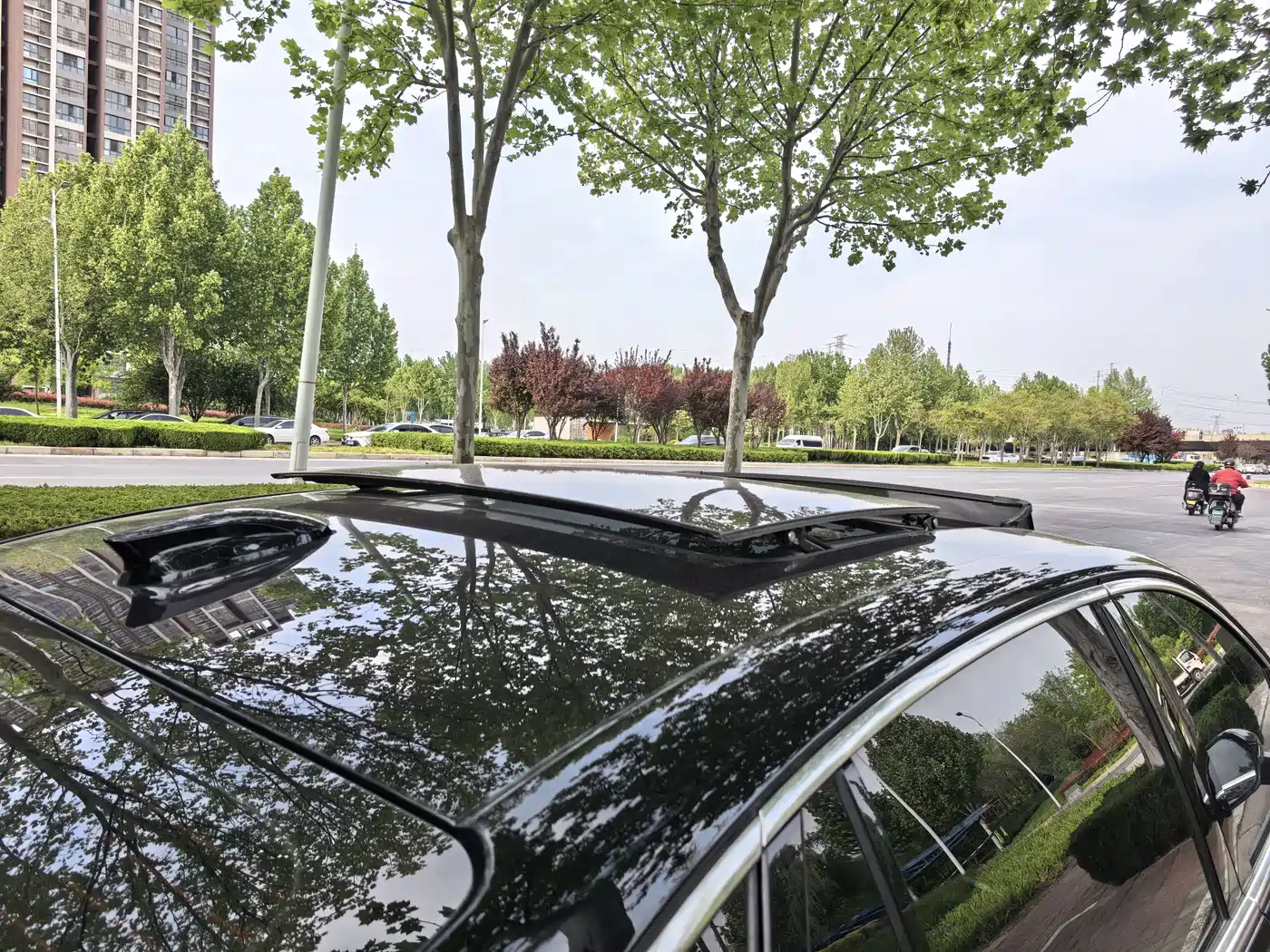 Hongqi H5 2023 2.0T Auto Smart Connect Flag Enjoy фото 24