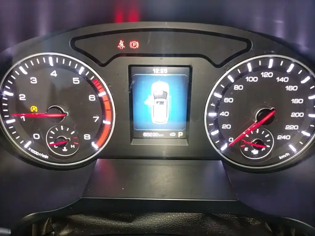 Haval H6 2018 Sport Edition 1.5T Automatic 2WD Elite China V фото 12