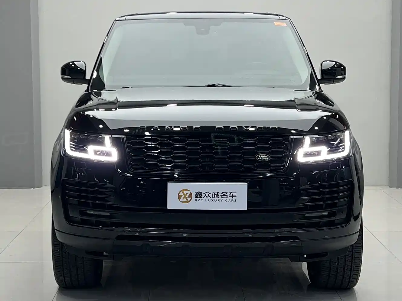 Фото 1 - Land Rover Range Rover