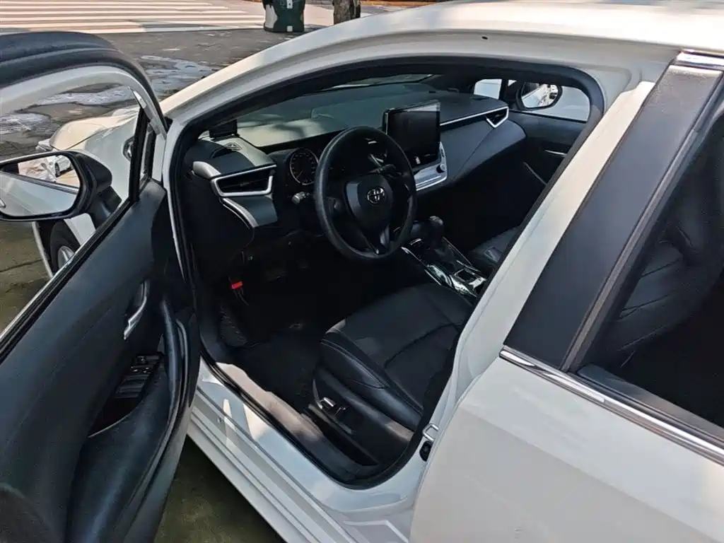 Toyota Levin 2019 185T CVT Entry Edition China VI фото 16
