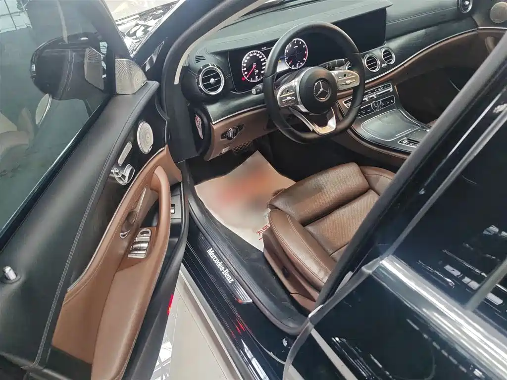 Mercedes-Benz E-Class 2019 E 200 L Sport 4MATIC фото 8