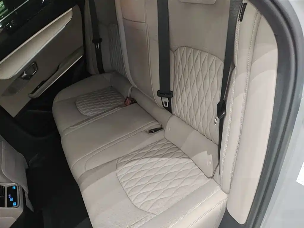 BYD HAN
