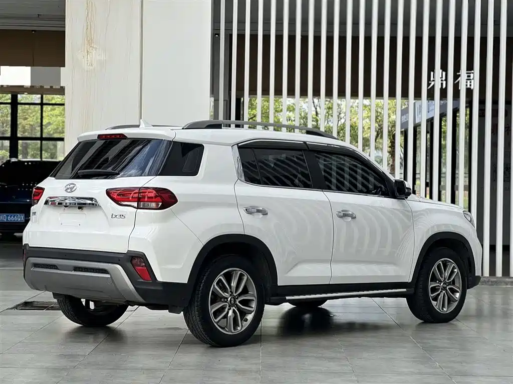 Hyundai Beijing Hyundai ix35 2019 2.0L Automatic 2WD Zhiyong·Enjoy China V фото 4